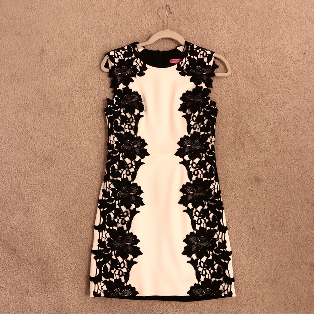 Betsy Johnson white and black dress